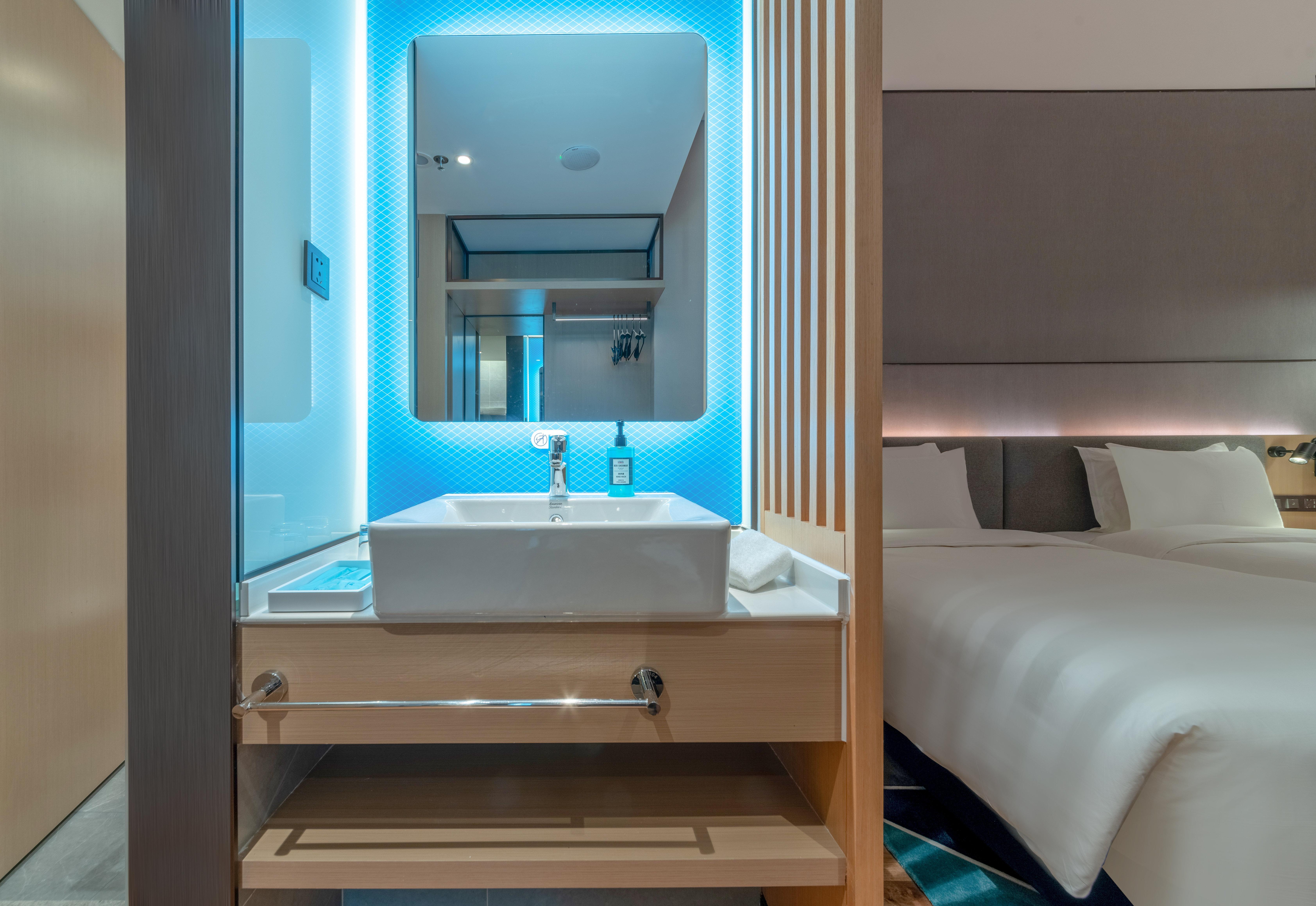 Holiday Inn Express Shenzhen Longhua By Ihg מראה חיצוני תמונה