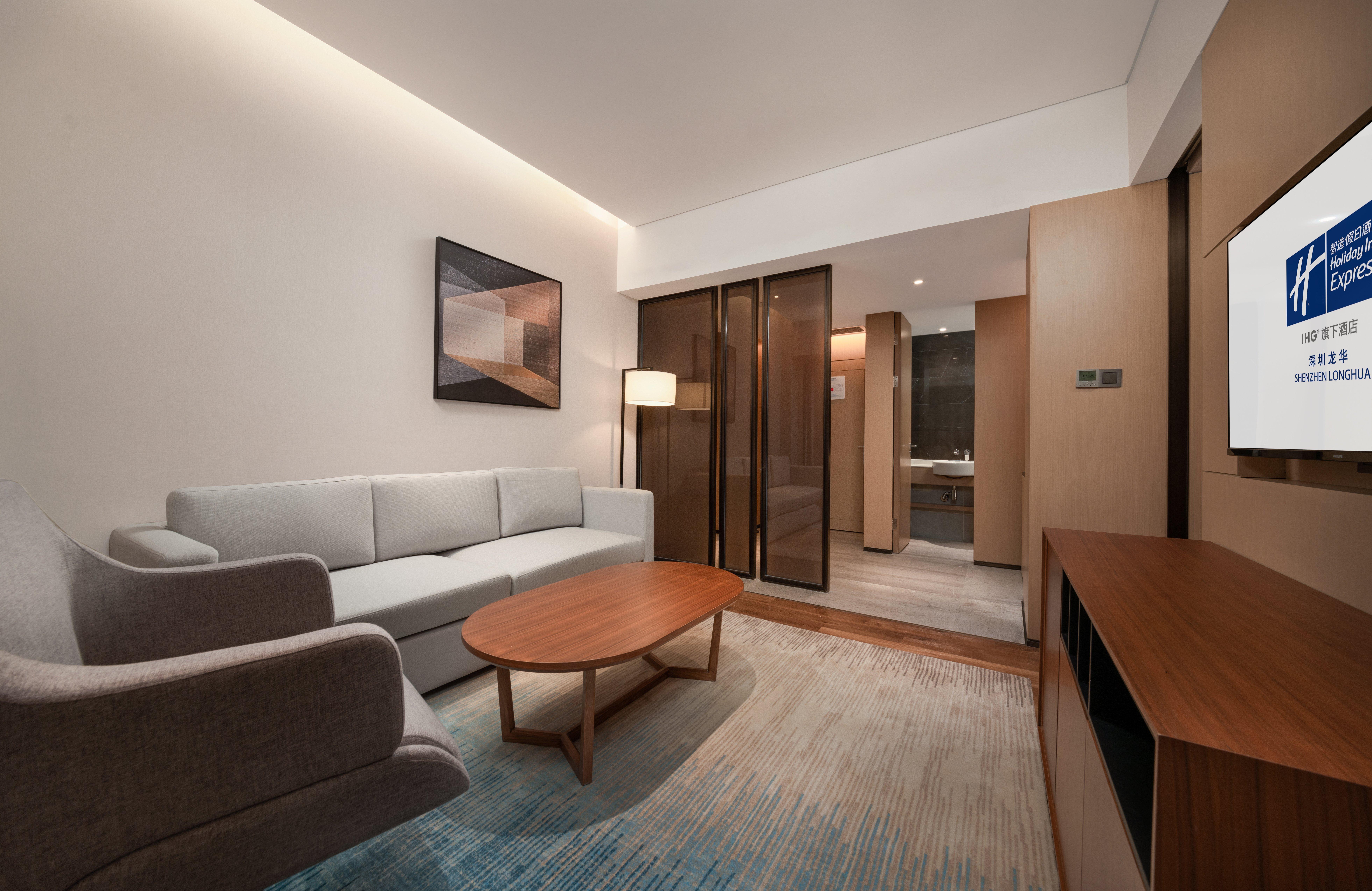Holiday Inn Express Shenzhen Longhua By Ihg מראה חיצוני תמונה